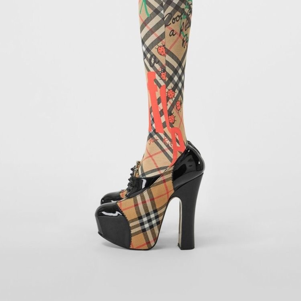 Burberry X Vivienne Westwood limited edition sz8
